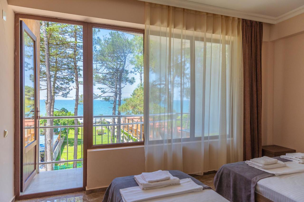 Gageta Hotel Ureki Buitenkant foto