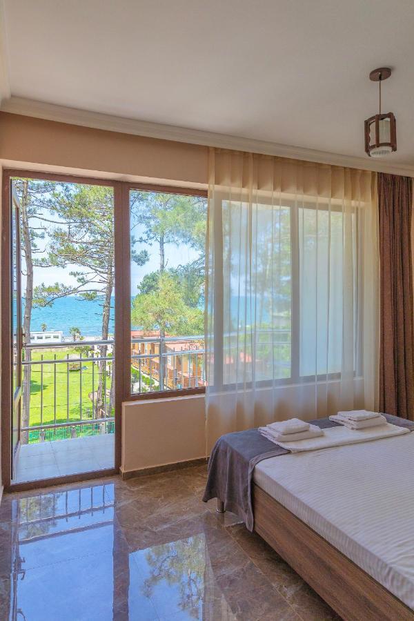Gageta Hotel Ureki Buitenkant foto