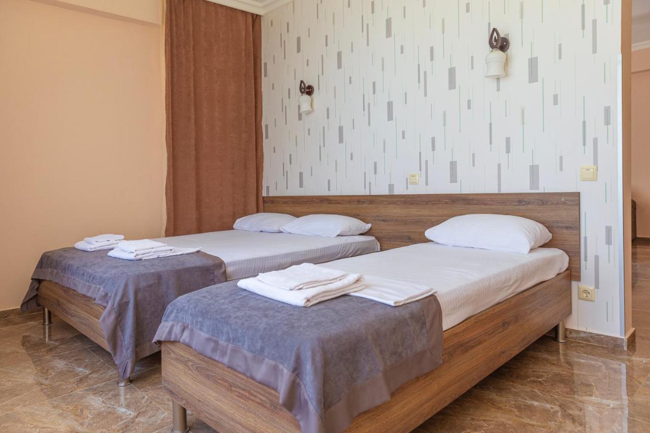 Gageta Hotel Ureki Buitenkant foto