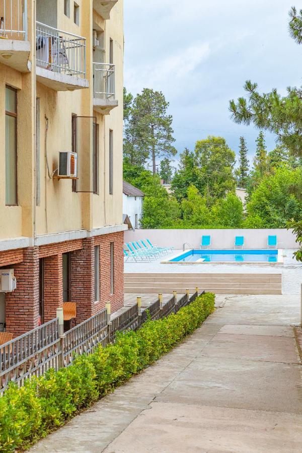 Gageta Hotel Ureki Buitenkant foto
