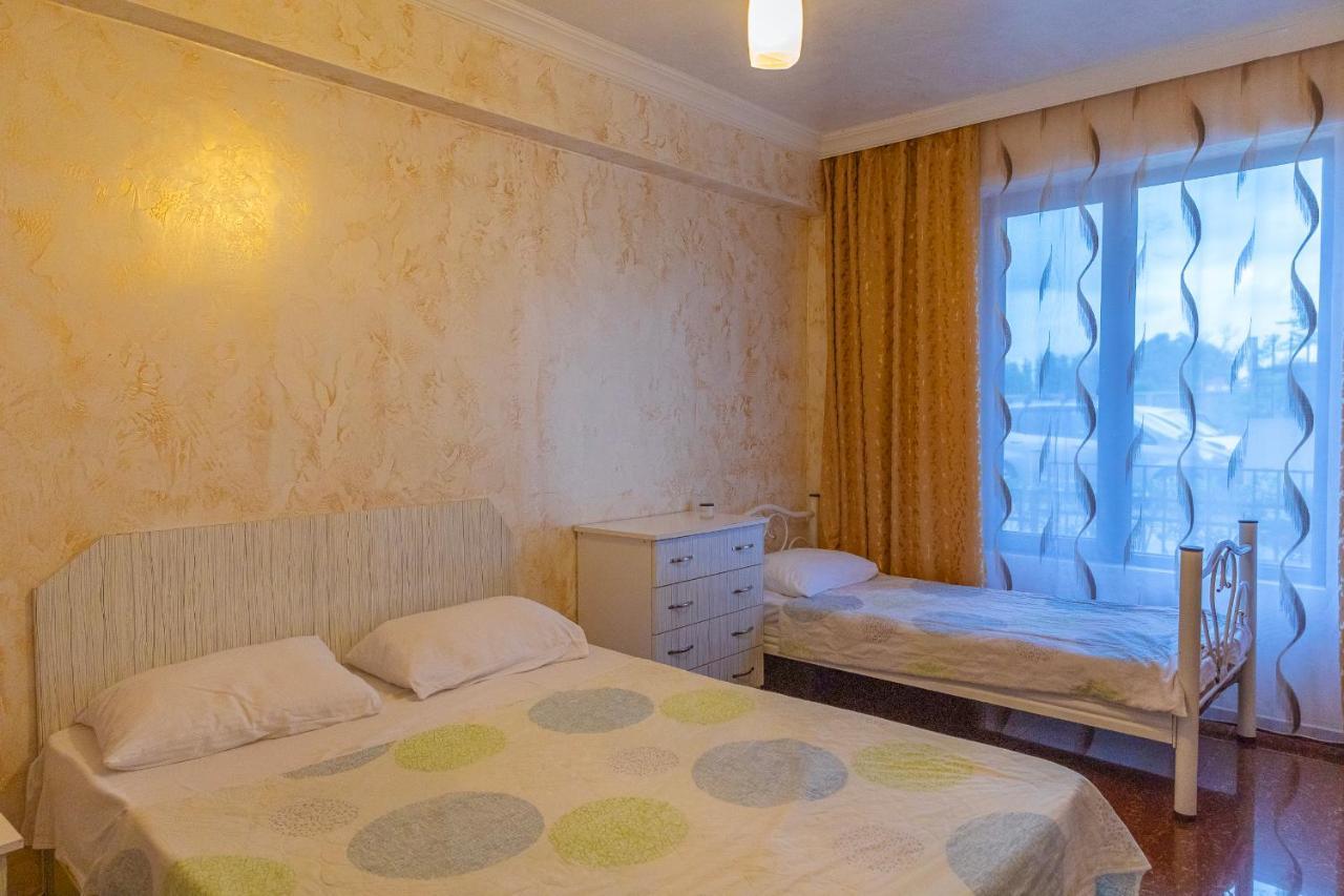 Gageta Hotel Ureki Buitenkant foto