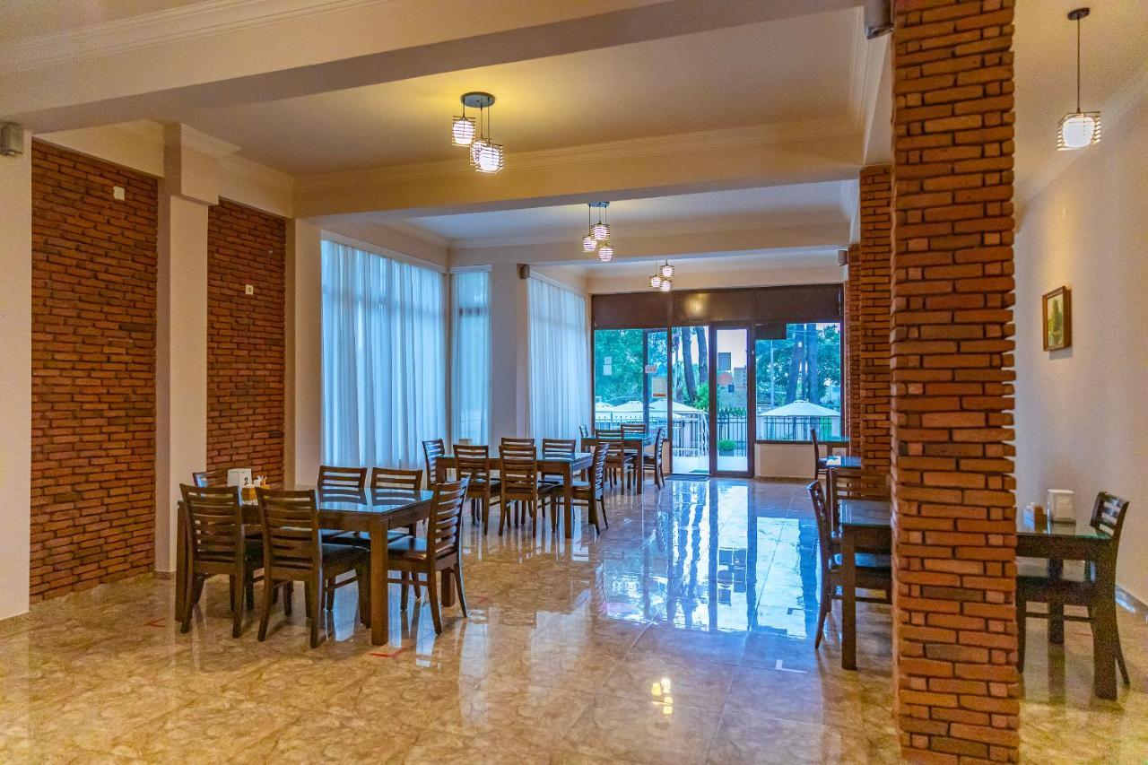 Gageta Hotel Ureki Buitenkant foto