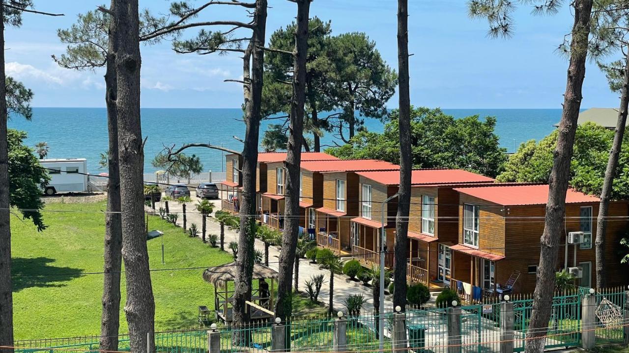 Gageta Hotel Ureki Buitenkant foto