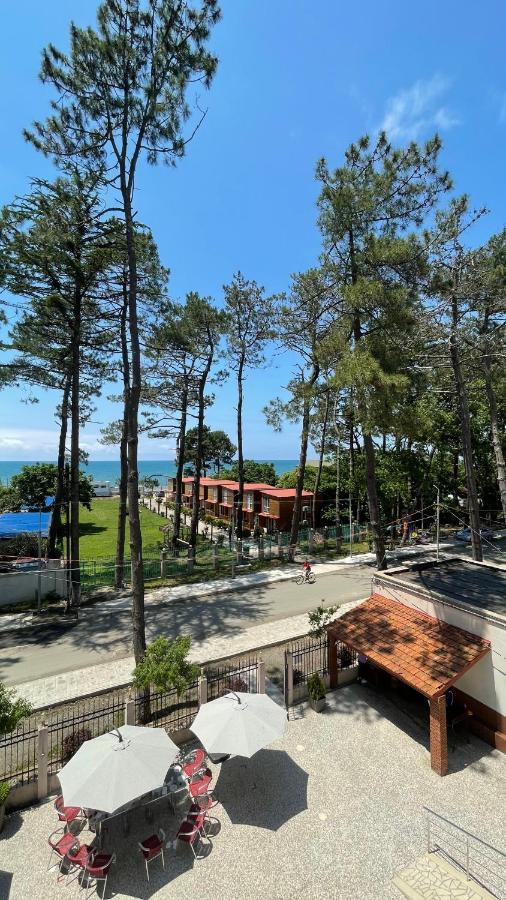 Gageta Hotel Ureki Buitenkant foto