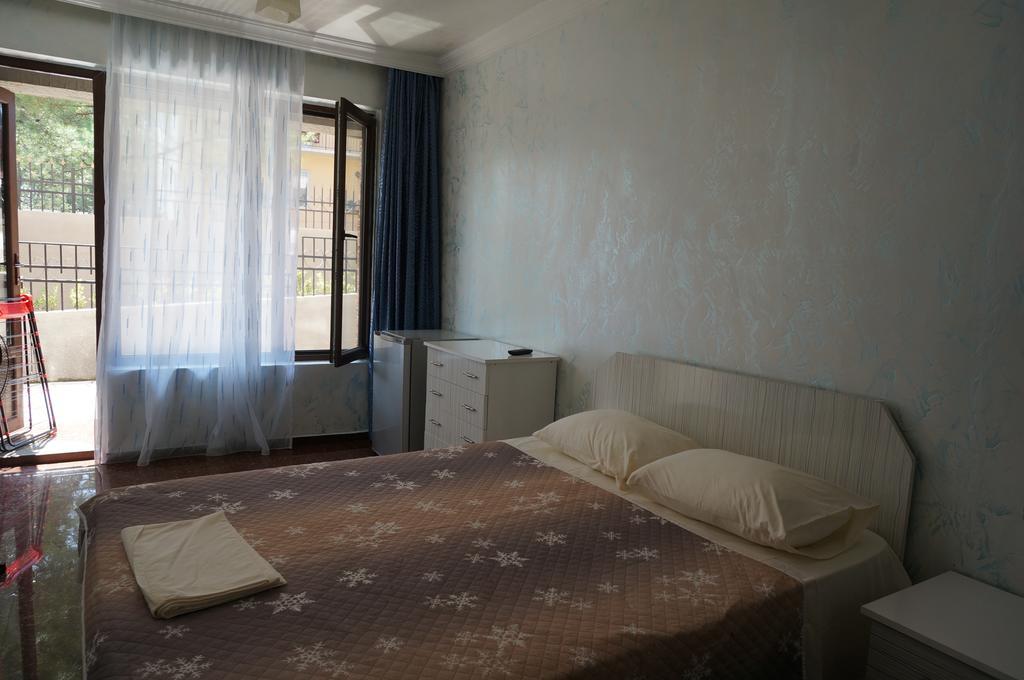 Gageta Hotel Ureki Kamer foto